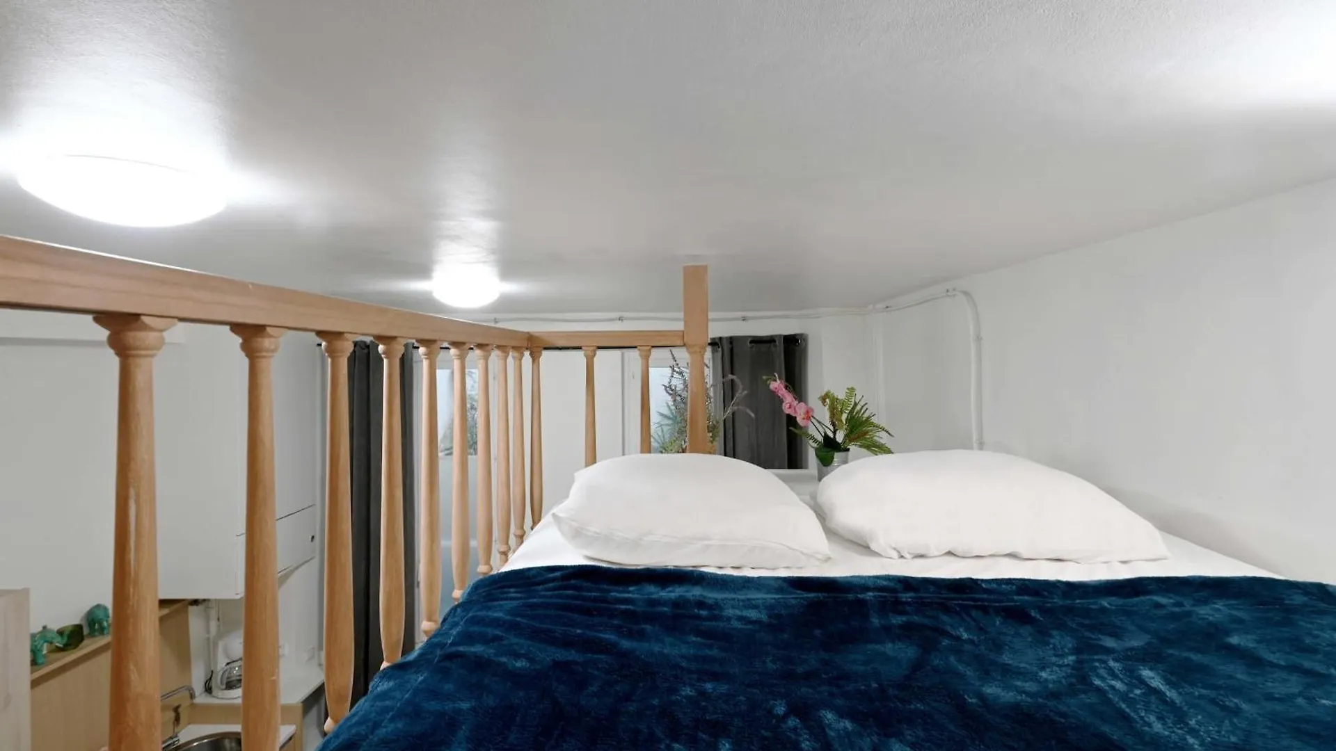 Small Studio For 3 In The Marais Apartment Paris